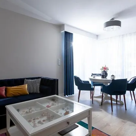 Klifowa 32 아파트 레왈