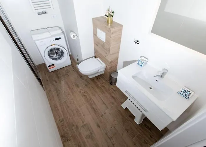 Apartman Klifowa 32 *